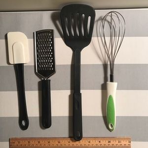 Household Utensil Bundle